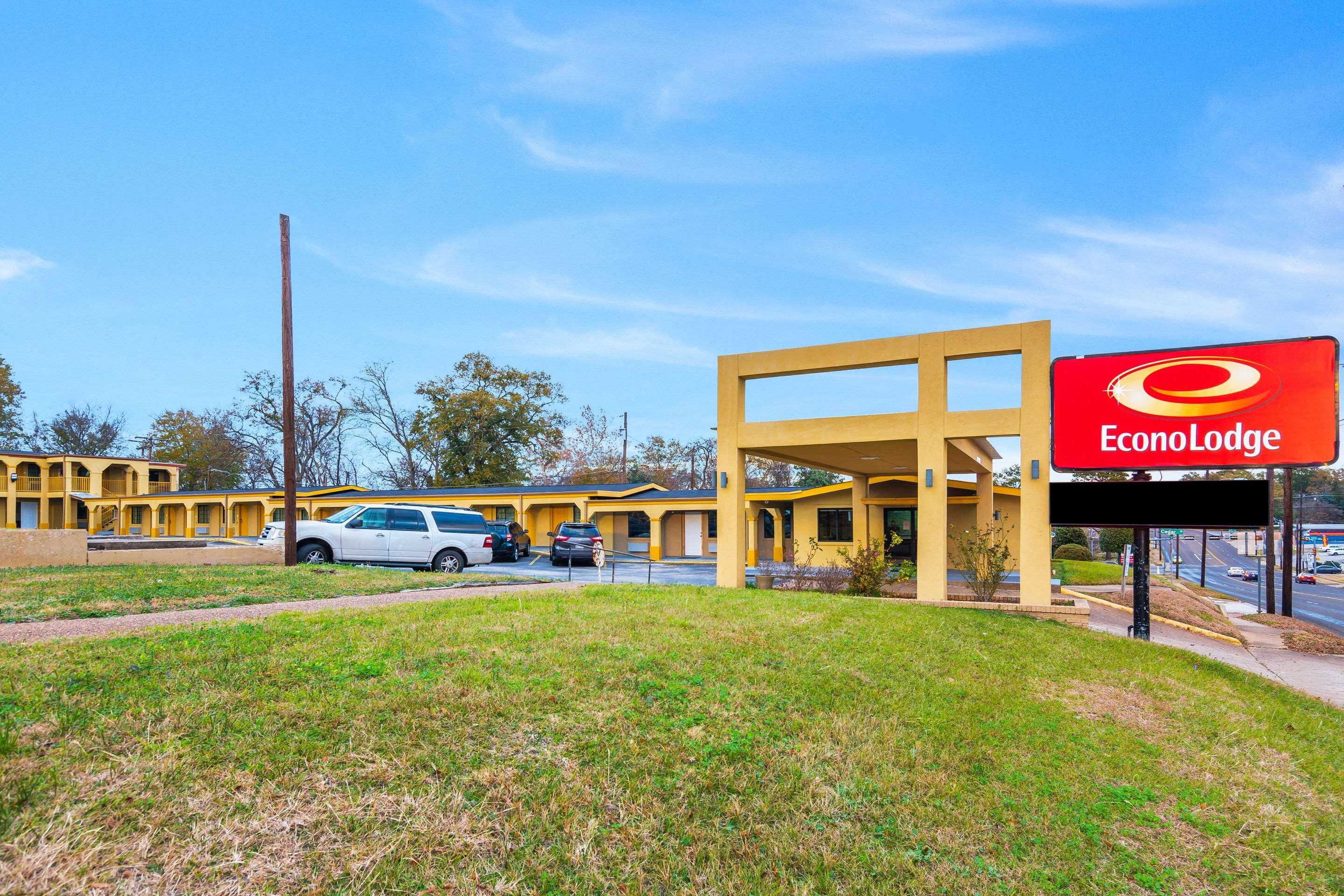 Готель Super 8 By Wyndham Palestine Tx Екстер'єр фото